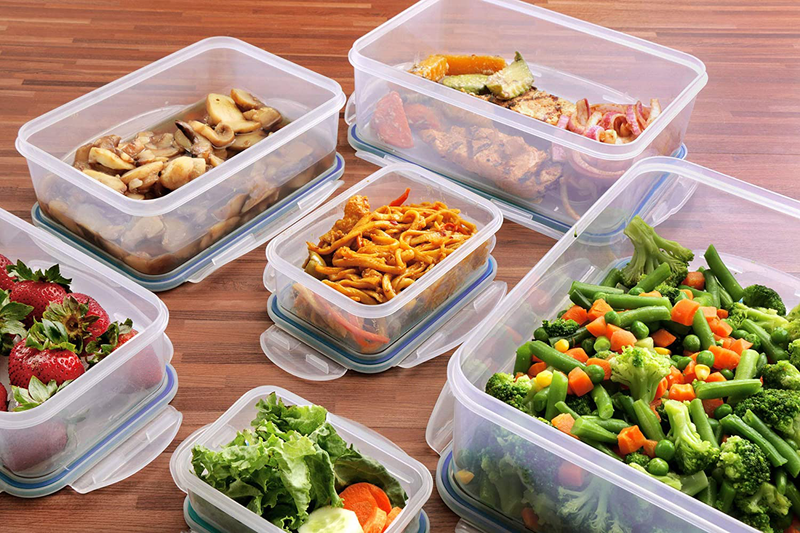 Our Favorite Set of Leakproof Food Storage Containers Is on Rare
